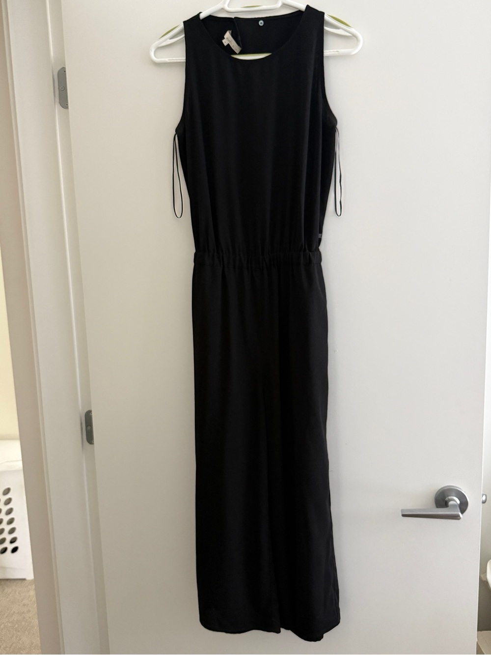 Classic Black Sleeveless Jumpsuit - Elegant Everyday Romper